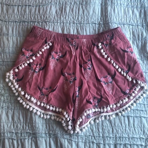 Altar’d State floral skull print shorts. - Picture 1 of 3